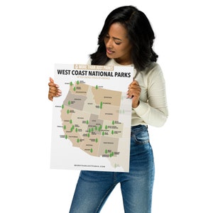 Mapa de los parques nacionales de la costa oeste de EE. UU. por More Than Just Parks (12x16)