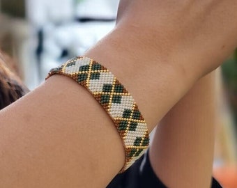 Hand-Woven Miyuki Delica Beaded Bracelet - Adjustable Summer Arm Band in Green Brown