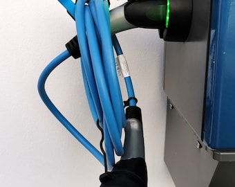 Type 2 charging cable holder ORGANIZER Standard by PP3D for BMW (BMW, I3, Hybrid, 330e, 530e etc.)