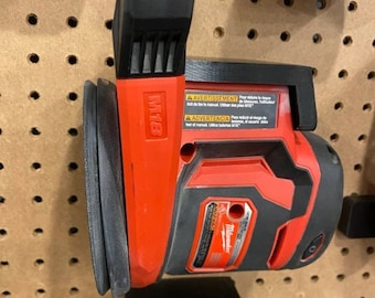 Soporte para lijadora orbital de palma Milwaukee M18 / Instalación segura con 3 tornillos / Duradero y confiable