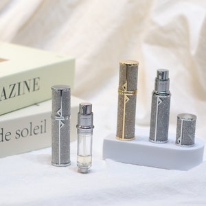 Botellas de perfume rellenables con purpurina de 5 ml - Atomizador portátil de viaje - Mini contenedor de aroma para bolso o bolsillo - Botella de spray cosmético de lujo