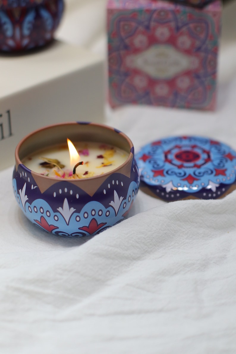 Decorative Scented Candles With Floral Petals 4 Colors Aromatherapy Soy decorative-scented-candles-with-floral-petals-4-colors-aromatherapy-soy