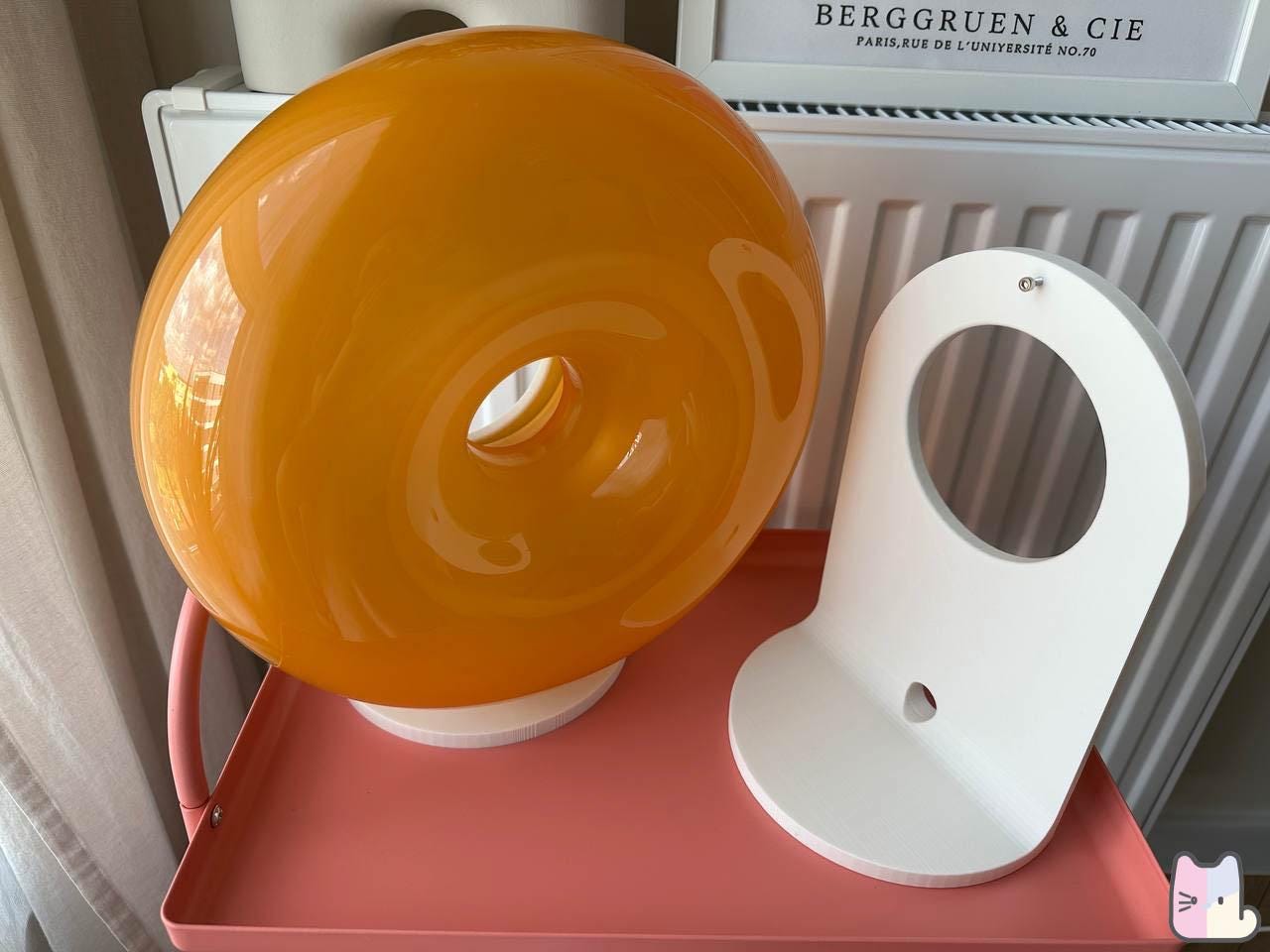 IKEA VARMBLIXT LEDテーブルウォールランプ用スタンド、オレンジガラス