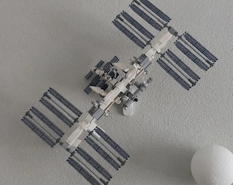 Uchwyt ścienny do wyświetlacza Lego International Space Station 21321