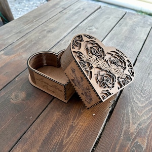 Zwei verschiedene Designs Laser geschnitten Valentines Herz Geschenk Box mit Deckel Vorlage SVG-Datei.