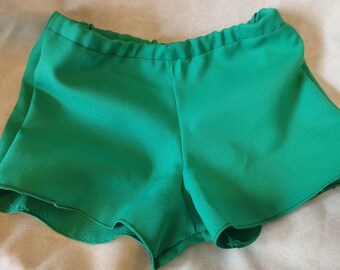 Upcycled children's green shorts with elastic - Handmade - size 2 to 8 years