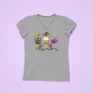 Mardi Gras Cocktails Ladies&#39; V-Neck T-Shirt