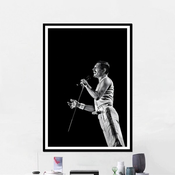 Freddie Mercury Poster Print  Poster | Print Art Canvas Picture Artwork Class Gift for Home Decor Light Retro Portrait Vintage