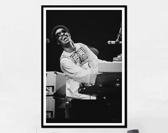 Stevie Wonder Poster Print  Poster | Print Art Canvas Picture Artwork Class Gift for Home Decor Light Retro Portrait Vintage