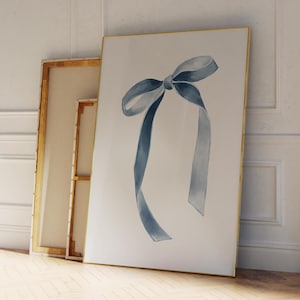 BLAUWE strikafdruk, girly esthetische poster, vintage handgetekende illustratie, retro preppy kunst aan de muur, kinderkamer prints, coquette beige strik, lint