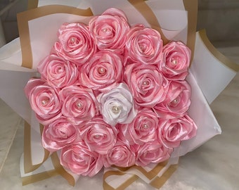 Eternal Rose Bouquet made of ribbon being the best gift for a loved one that will live forever.(MINI - BOUQUET)