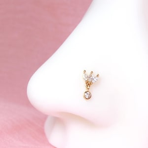 14K Gold Petal Nose Stud, 20g Dainty Dangling Star L Shape Corkscrew Nose Stud, Gold Nose Jewelry, L Bend Screw Nose Piercing Ring Jewelry