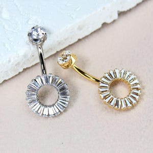 14G navelring, titaniumzilveren navelring van implantaatkwaliteit, sierlijke navelpiercing, hypoallergene lichaamssieraden