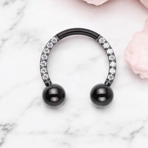 16g Black Horseshoe Sparkly Gem Septum, Implant Grade Titanium Septum Ring, Minimalist Body Jewelry, Hypoallergenic Septum Piercing.