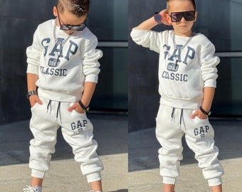 Elevate Toddler and Boys' Style with Gap's Classic 1969 Apparel - Trendy Sweatsuit & Kids Wear Fashion Delight!