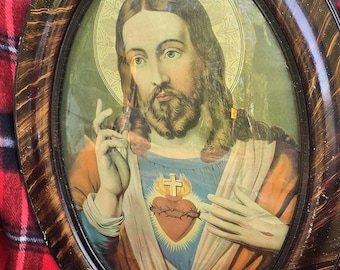 Antique Sacred Heart of Jesus Print in Wood Oval Bubble Glass Frame