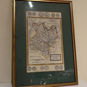 Framed 18th Century Map of Huntingdonshire by Herman Moll – Antique English County Map