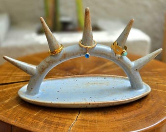Handcrafted Ceramic Jewelry Holder: Bohemian Ring Display Dish