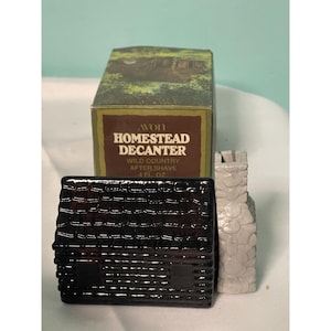 Avon Wild Country After Shave Log Cabin Cologne Vintage Bottle Full