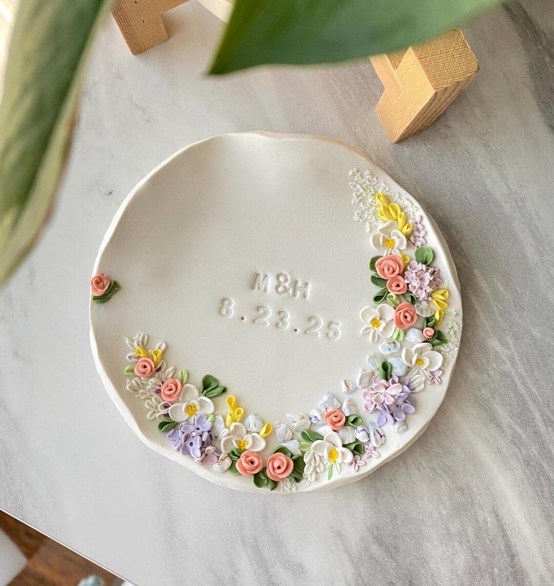 Personalized Floral Ring Dish – Custom Initial & Date Keepsake - Etsy