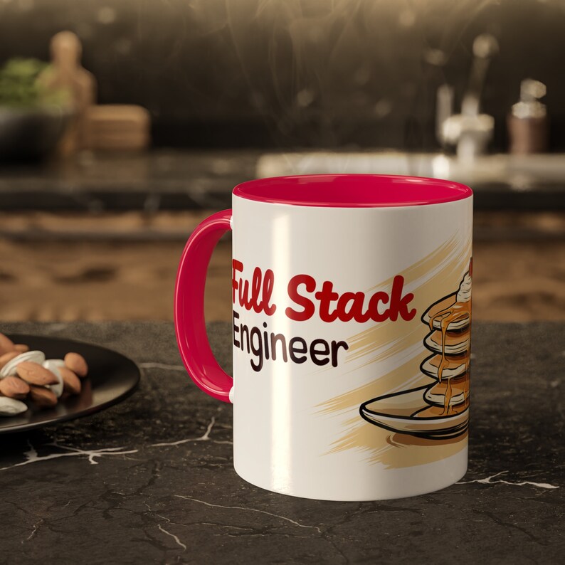 Tazza Full Stack Engineer - Tazza in ceramica da 11 once con pila di pancake a tema codice - Tazza da caffè per sviluppatori in rosso o nero - Regalo per programmatori immagine 6