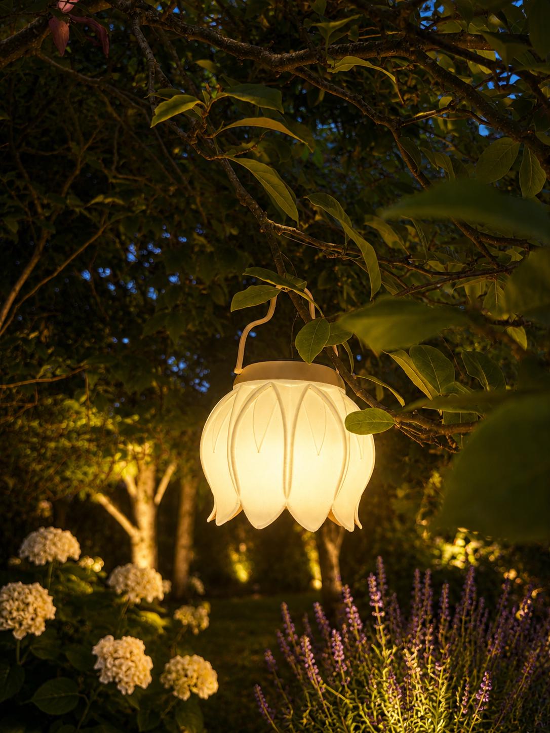 Solarlampe hängend