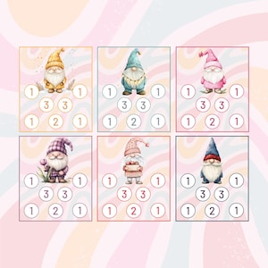 Puede incluir: Seis tarjetas imprimibles con gnomos con sombreros de diferentes colores y sosteniendo diferentes objetos. Cada tarjeta tiene una cuadrícula de nueve círculos con los números 1, 2 y 3 dentro.