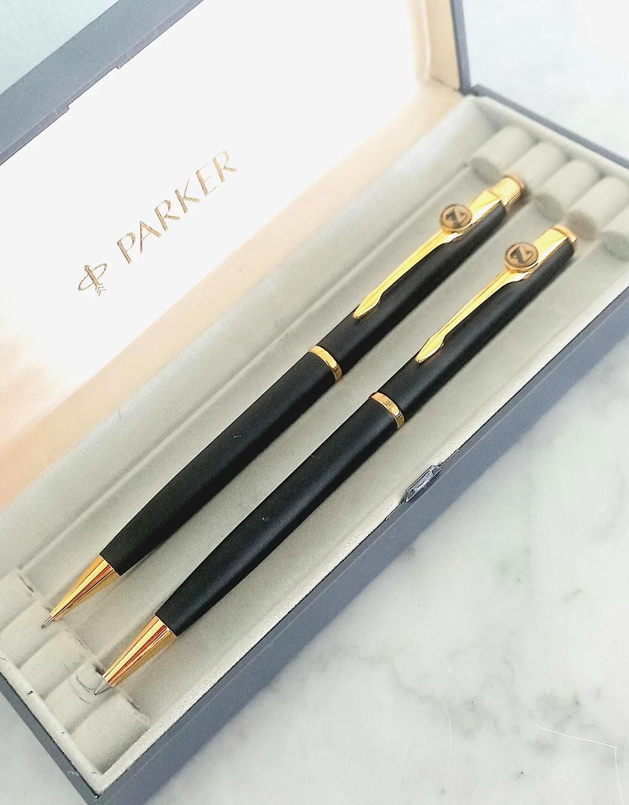 Parker insignia - Etsy 日本