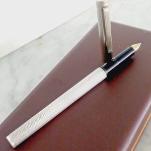 【希少品・かなり軟ペン！】 万年筆 セネター SENATOR ペン先18K-B l.jpg