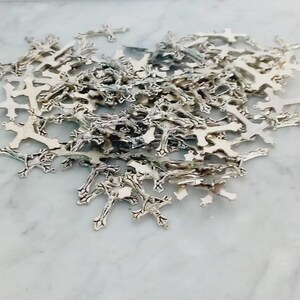 100 Crucifix crosses set Moline model in metal pendants charm for necklace or rosary