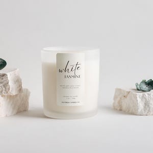 White Jasmine Candle, Jasmine Santal Scented Candle, Jasmine Candle, Floral Scented, Strong Scented Candle, Gifts for Mom, Gifts for Grandma