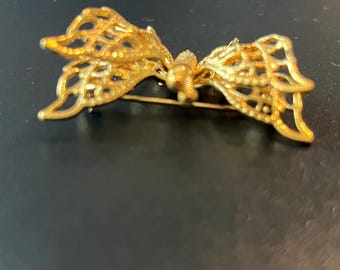 Broche Papillon Dorée Monet - Ailes 3D Ajourées - Vintage - Occasion