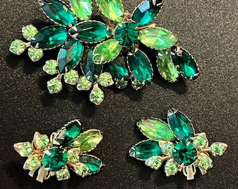 Vintage 1960s Demi Parure Green Flowers Layered Riveted Emerald Green Navette rhinestones Lime Green Rhinestones Brooch and Clip on earrings