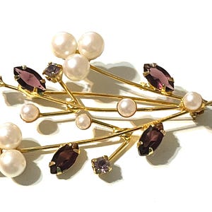Vintage, Floral, Gold Tone, Purple Rhinestones, Faux Pearl,Leaves, Flower Cluster, Brooch, Pin