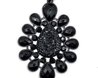Flower power, Black Flower statement beaded necklace, 18 inches