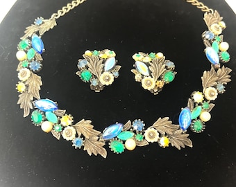 Vintage Unsigned Florenza Demi Parure Blue Green Navette rhinestones faux Pearl Japaned metal Necklace and clip on earrings set