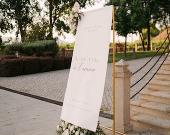 Linen wedding welcome sign – “To life, to love”