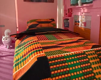 Kente African Print Bedding Set for Barbie and Dollhouses. 1:6 Miniature Size Bedding
