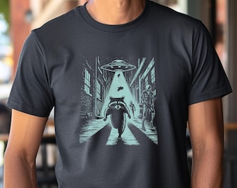 Raccoon UFO Funny Shirt | Cute Animal Lover Tee | Retro Alien Abduction T-Shirt | Vintage Raccoon Gift | 0490