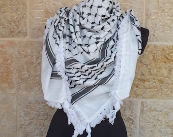 Classic Hirbawi Kufiyah scarf