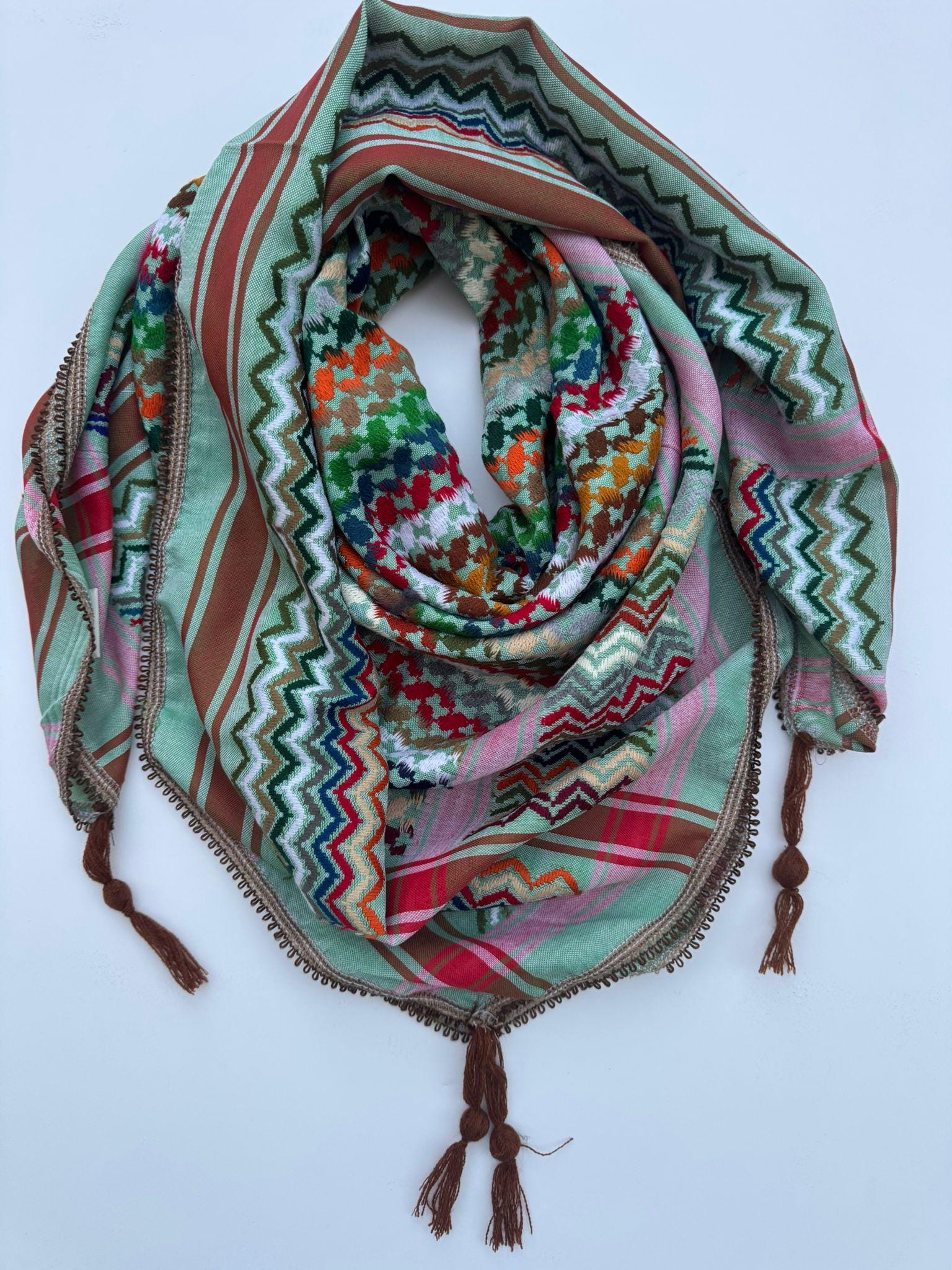Foulard Palestinien - Keffieh - Chèche - Pashmina - Cheich - cheche NOIR et VERT Foulard Palestinien - Keffieh - Chèche - Pashmina - Cheich - cheche NOIR et VERT