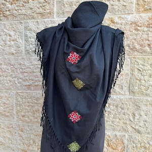 Tatreez Kufiyah scarf (Made in Palestine)