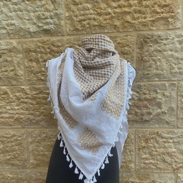 Kufiyah de oro blanco, fabricada en Palestina