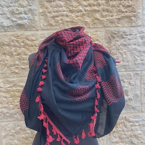 Kufiyah scarf (made in Palestine)