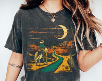 Comfort Colors Vintage Cowgirl Graphic Tee: Retro Western Rodeo Shirt, oversized washed tee