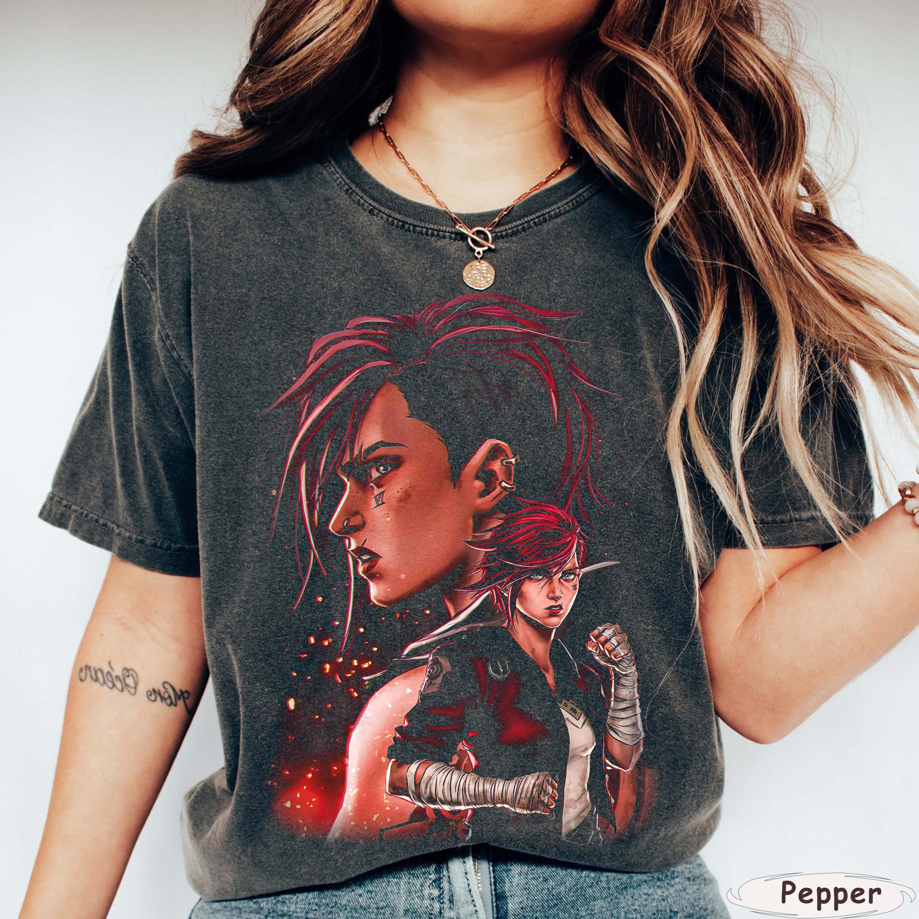 Comfort Colors Vi Arcane T-Shirt: Unisex Vintage Anime Streetwear, oversized gewaschenes Shirt
