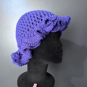 Basic Ruffle Hat image 11