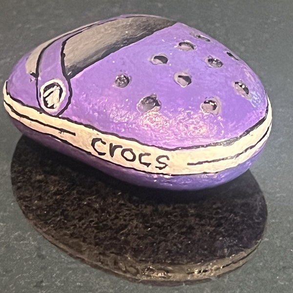 Painted Rocks for Wedding Crocs. Paperweight. Hand painted rocks. Personalized rock or Paper weight stone. Purple Unique wedding favor.