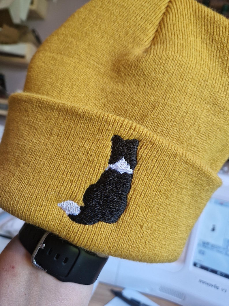 Embroidered Border Collie Beanie: Soft Knit Dog Breed Hat Free Delivery More Colours Animal Embroidery Gift Lovely Cute Funny image 5