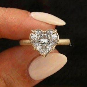 Elegante anillo de estilo georgiano, anillo con engaste catedral, anillo con diamante cultivado en laboratorio con talla de corazón, anillo solitario con engaste de bisel y garras, anillo de promesa de oro de 14 quilates.